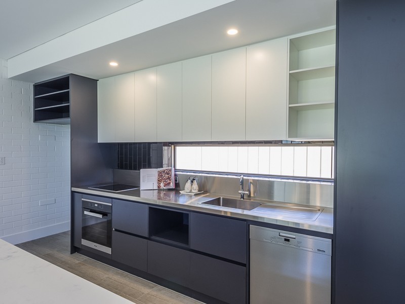 16B White Road, Kalamunda WA 6076