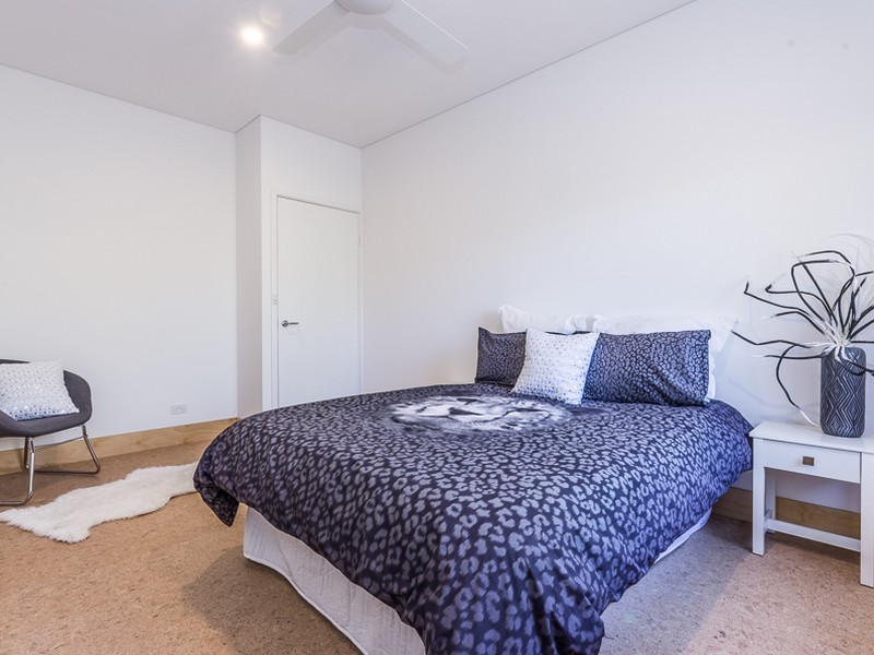 16B White Road, Kalamunda WA 6076