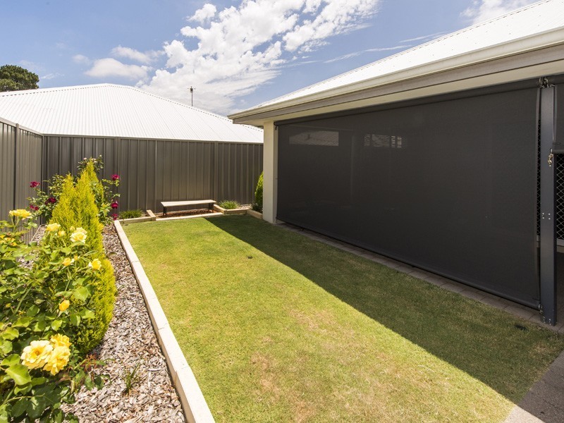 2/458 Kalamunda Road, High Wycombe WA 6057