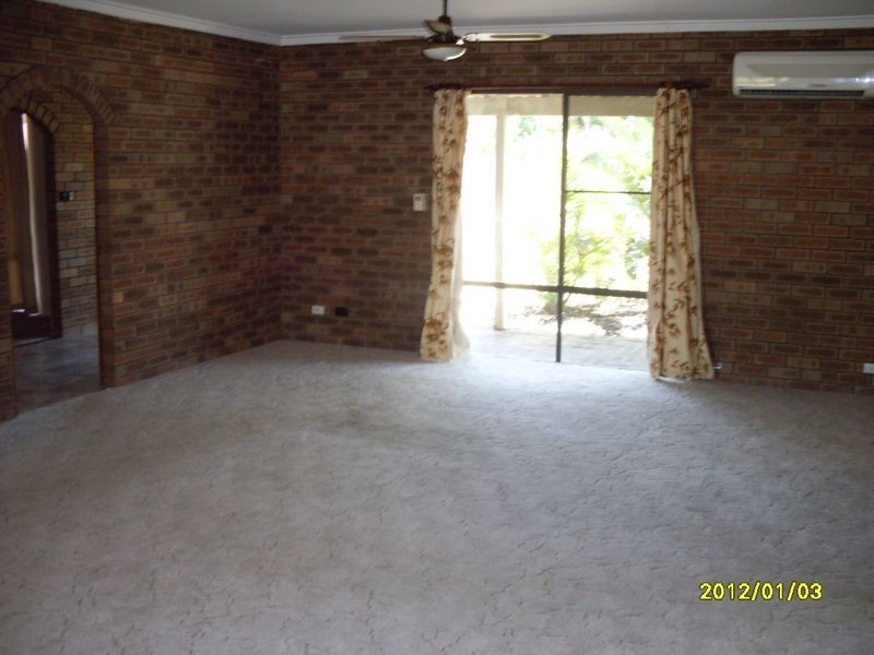 1 Citrus Grove, High Wycombe WA 6057