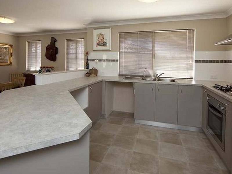 10/456 Kalamunda Road, High Wycombe WA 6057