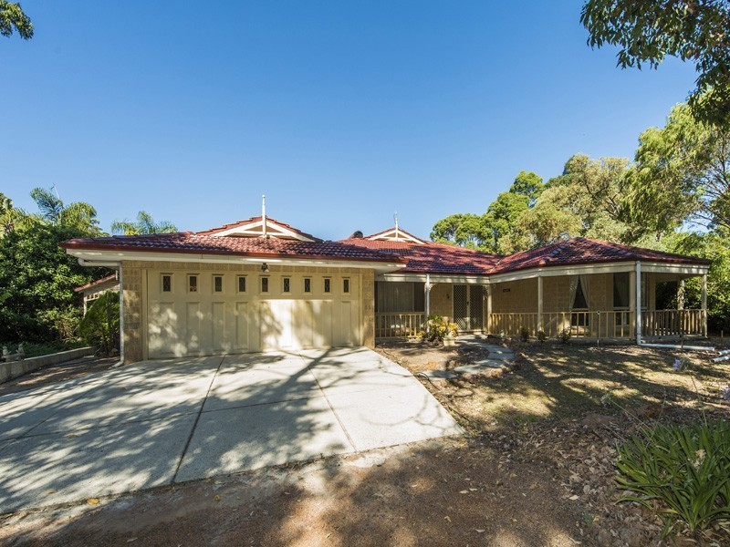 10 Doddington Place, Parkerville WA 6081