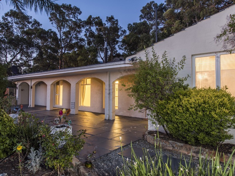 47 Ozone Terrace, Kalamunda WA 6076