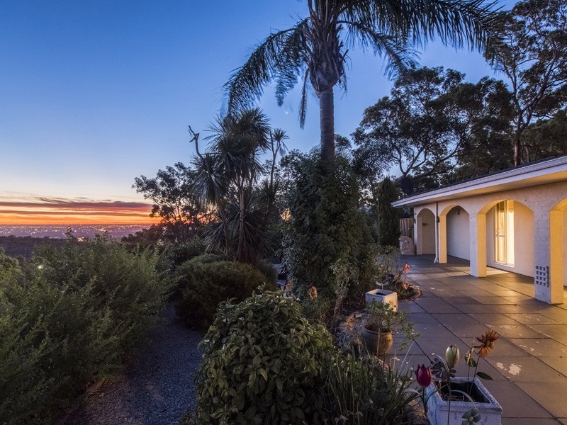 47 Ozone Terrace, Kalamunda WA 6076