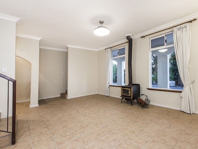 47 Ozone Terrace, Kalamunda WA 6076