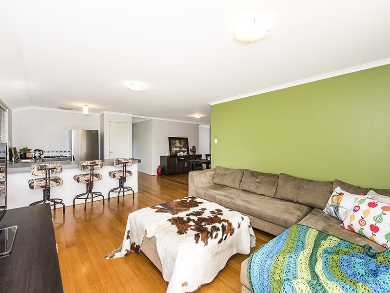 2 Dirphia Place, High Wycombe WA 6057