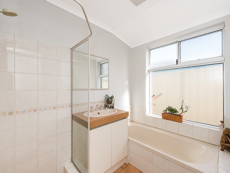 2 Dirphia Place, High Wycombe WA 6057