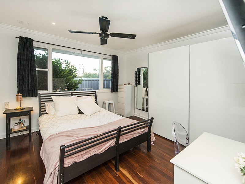 3 Kalbarri Street, Lesmurdie WA 6076