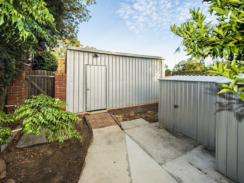 3 Kalbarri Street, Lesmurdie WA 6076