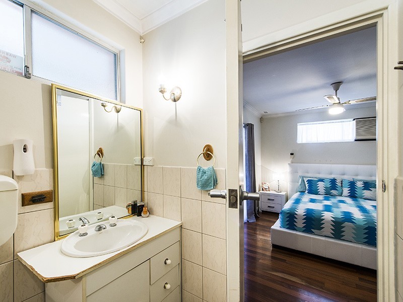 16 Edney Road, High Wycombe WA 6057