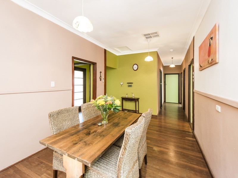 1 Frederic Street, Koongamia WA 6056