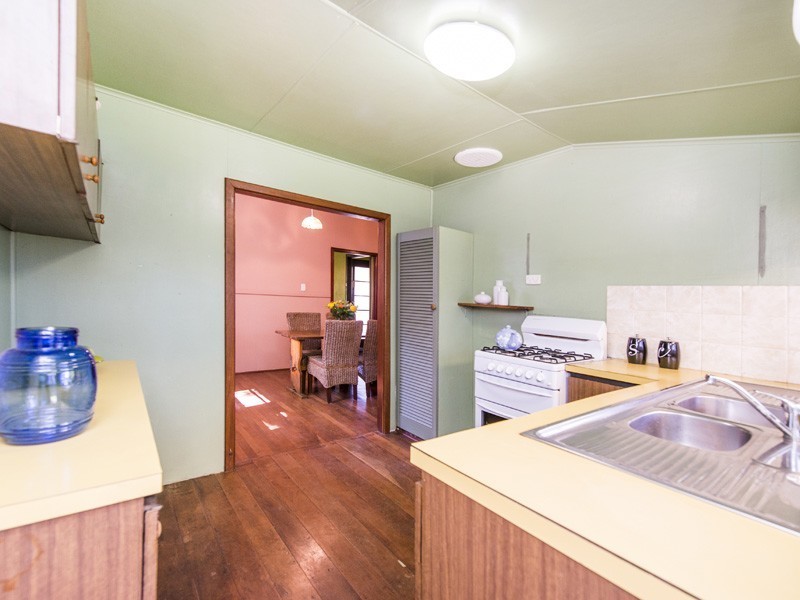 1 Frederic Street, Koongamia WA 6056