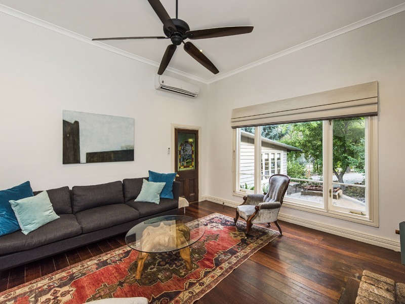 115 Hardey Road, Glen Forrest WA 6071
