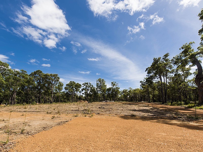 20 Reeds Road, Carmel WA 6076