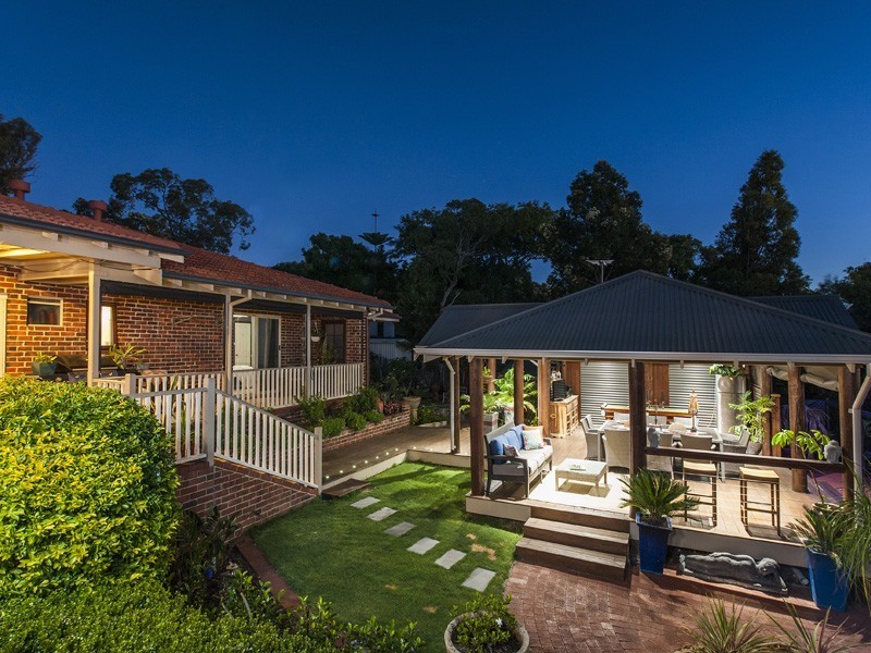 41 Brine Road, Kalamunda WA 6076