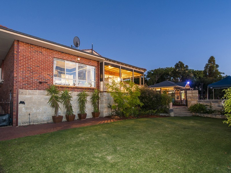 41 Brine Road, Kalamunda WA 6076