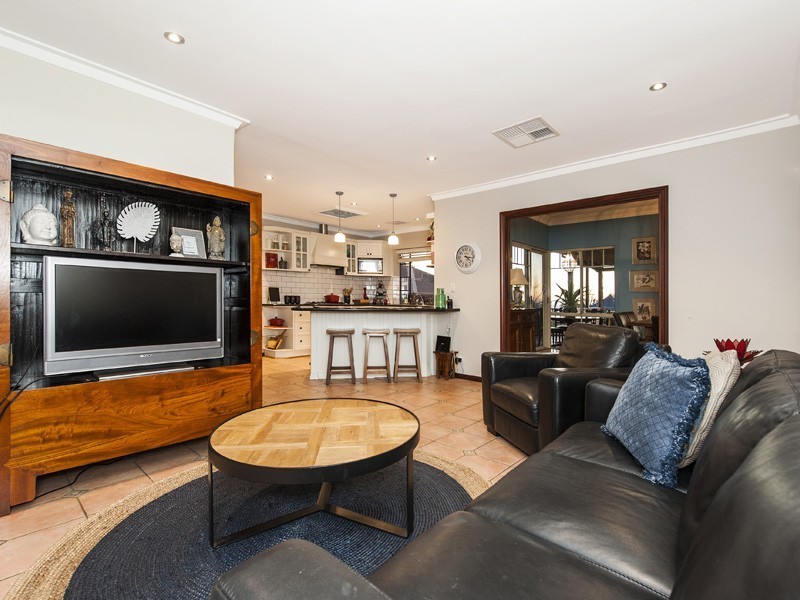 41 Brine Road, Kalamunda WA 6076