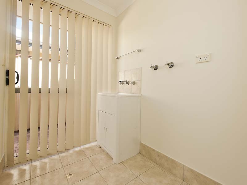 88 Lambertia Crescent, High Wycombe WA 6057