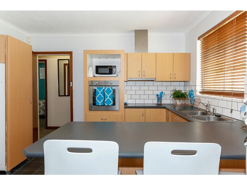 7 Anita Place, Lesmurdie WA 6076