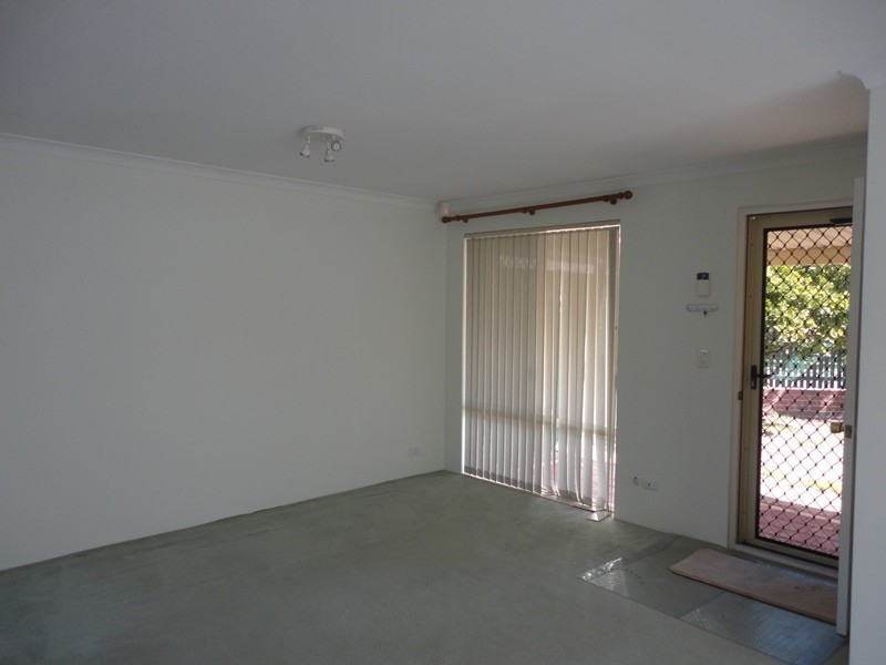 PRICE REDUCTION!!!/18 Mitchell Street, Bentley WA 6102