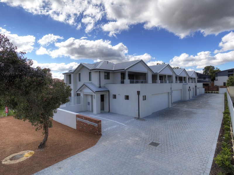 6/15 Boonooloo road, Kalamunda WA 6076