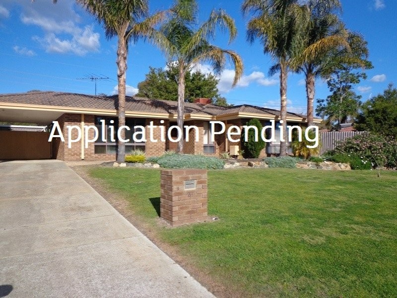 27 Agincourt Drive, Forrestfield WA 6058