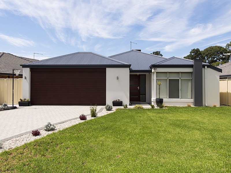 6 Gilba Place, Maida Vale WA 6057