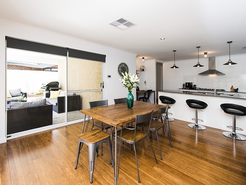 6 Gilba Place, Maida Vale WA 6057