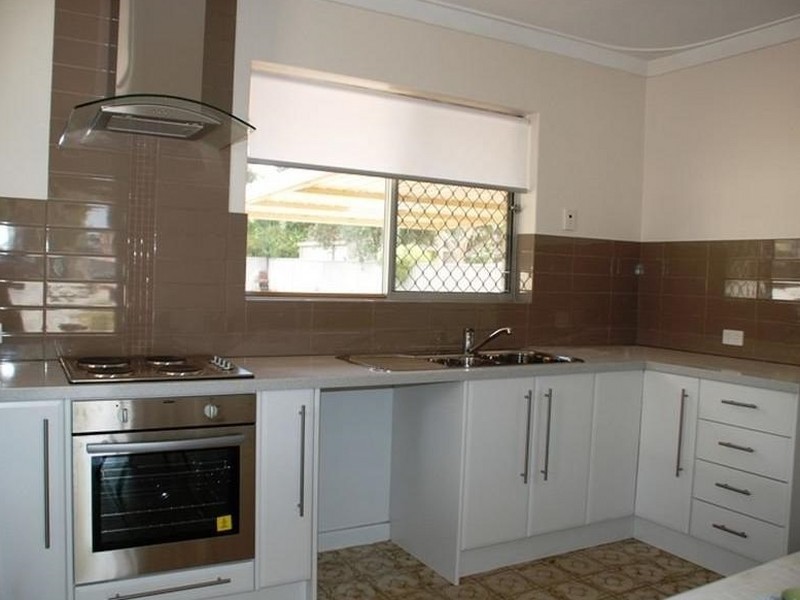 46 West Road, Bassendean WA 6054