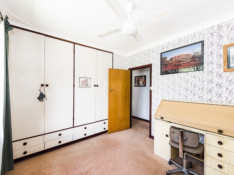 1 Billara Street, Maida Vale WA 6057