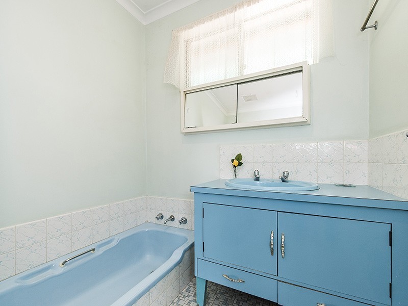 1 Billara Street, Maida Vale WA 6057