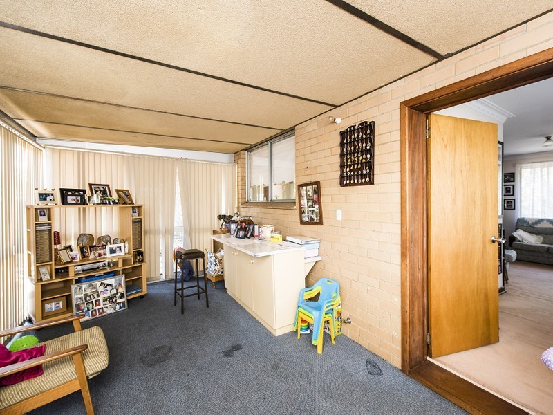 1 Billara Street, Maida Vale WA 6057