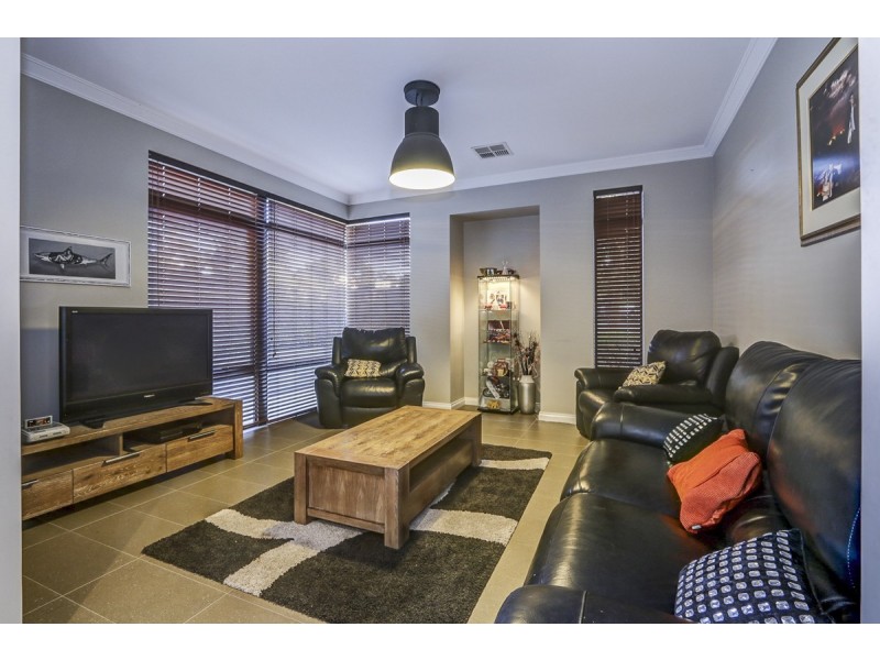 20 Woodview Retreat, Lesmurdie WA 6076