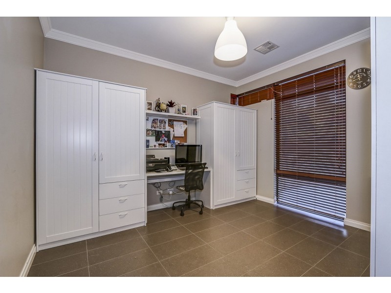 20 Woodview Retreat, Lesmurdie WA 6076