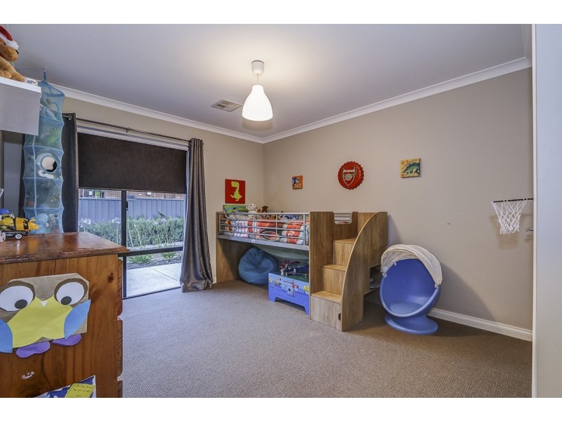 20 Woodview Retreat, Lesmurdie WA 6076