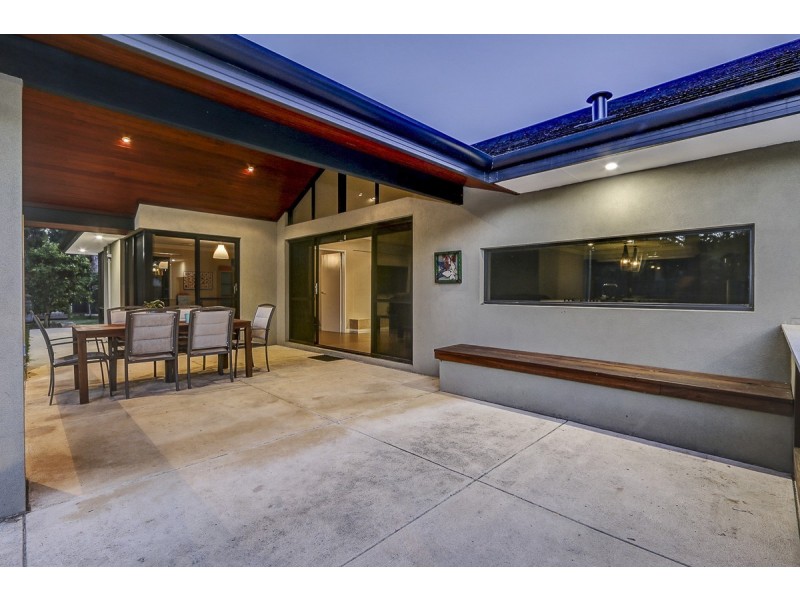 20 Woodview Retreat, Lesmurdie WA 6076