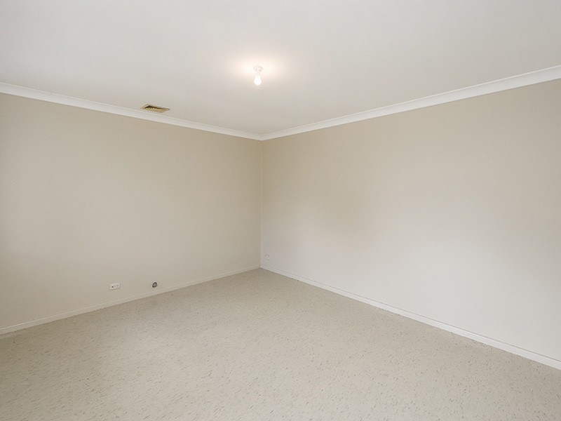 9 Guava Court, Forrestfield WA 6058