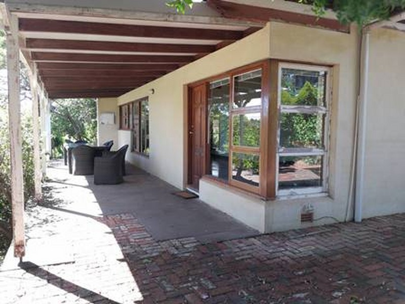 19 Walbeck road, Kalamunda WA 6076