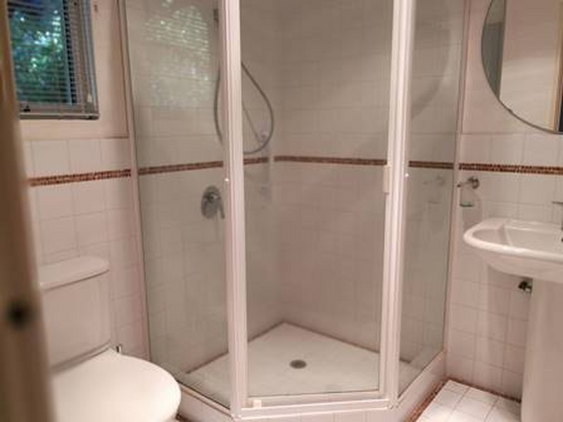 19 Walbeck road, Kalamunda WA 6076