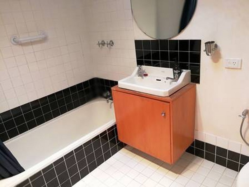 19 Walbeck road, Kalamunda WA 6076