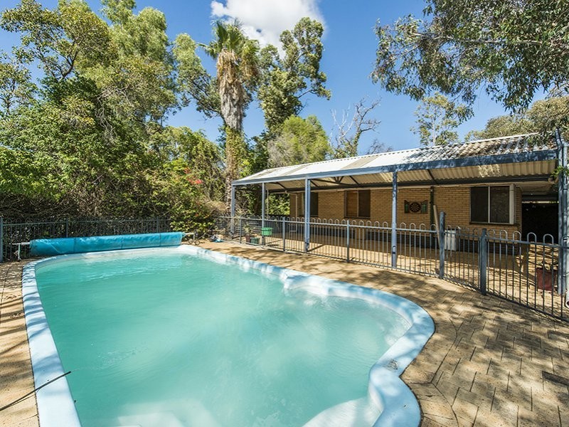 94 Scott Street, Boya WA 6056