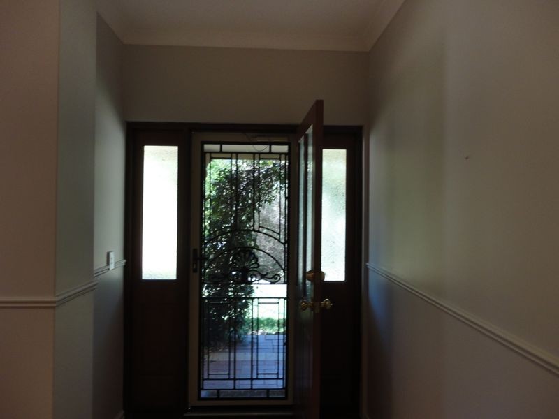 6 Shasta Road, Lesmurdie WA 6076