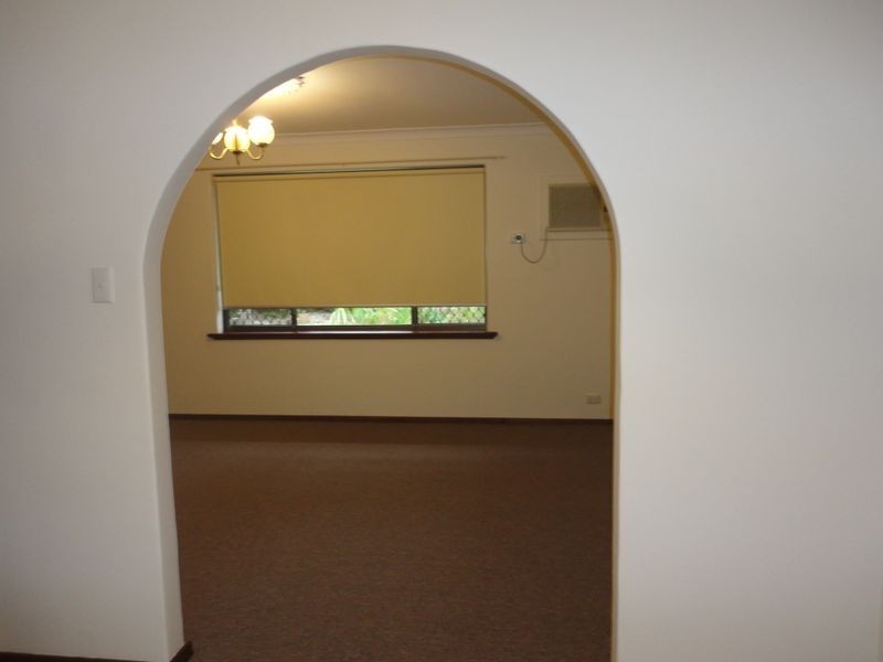 43 Bougainvillea Avenue, Forrestfield WA 6058