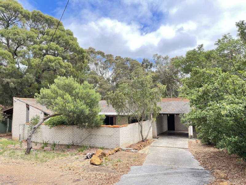 22 Bailey Road, Lesmurdie WA 6076