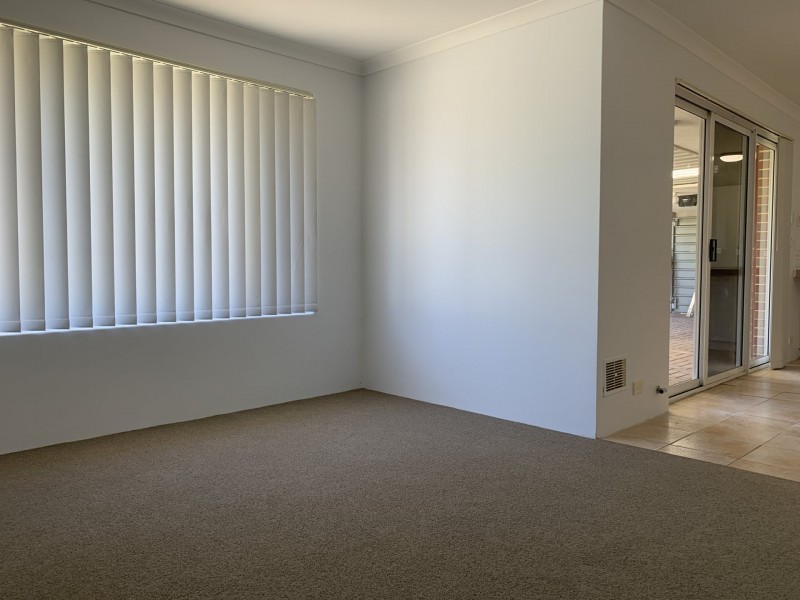 11 Pyrite Court, Forrestfield WA 6058