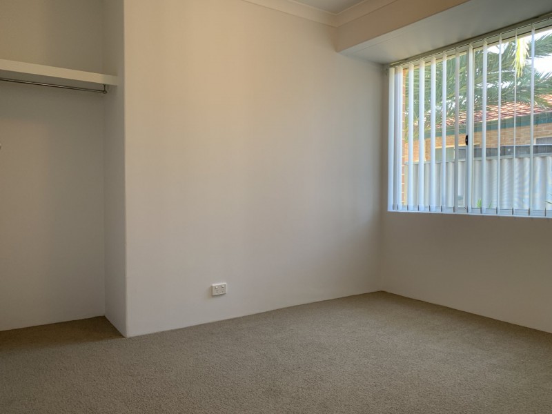 11 Pyrite Court, Forrestfield WA 6058