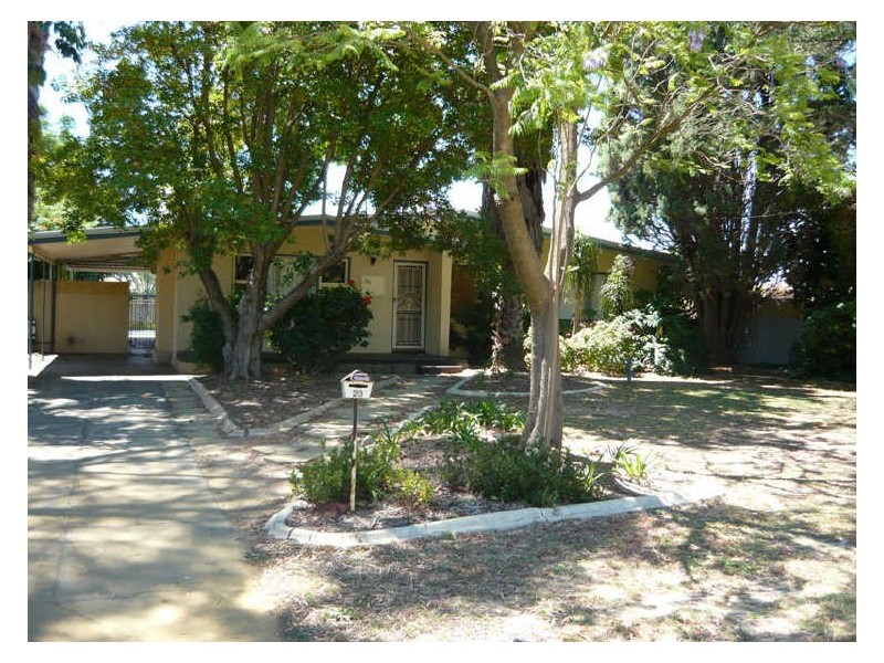 20 Kathleen Close, Maida Vale WA 6057