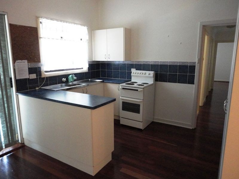 20 Kathleen Close, Maida Vale WA 6057