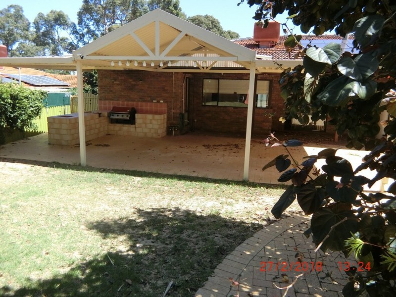 26 Armour Way, Lesmurdie WA 6076