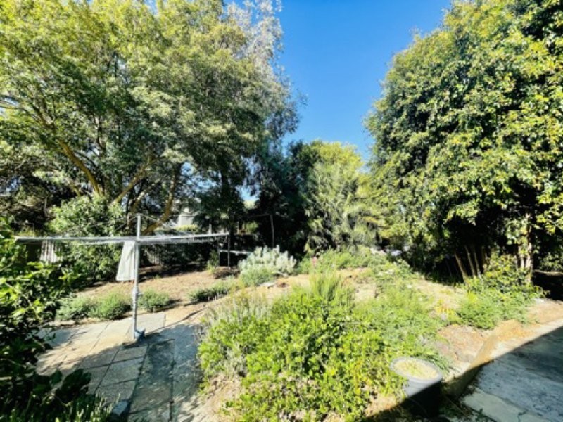 64 Orangedale Road, Lesmurdie WA 6076